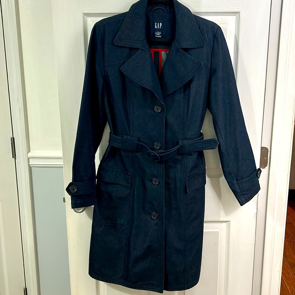 GAP denim trench coat 🧥
